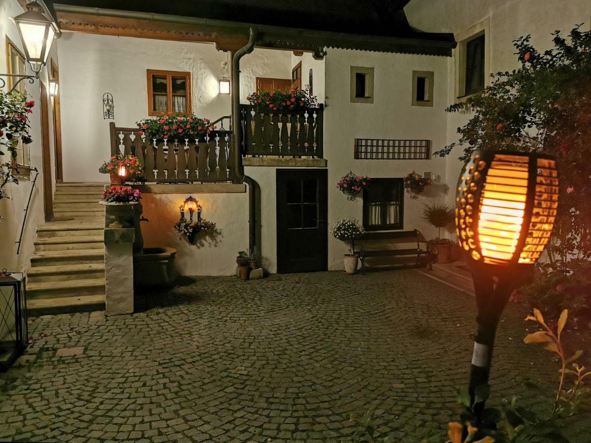 Hotel Schrannenhof Klosterneuburg Exterior foto